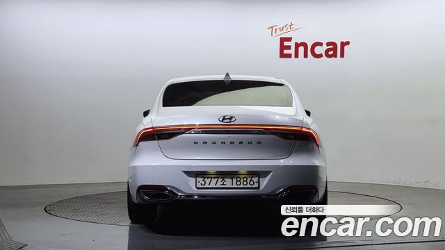 Hyundai Grandeur (IG) 3.0 LPi (Taxi) Deluxe VIP Pack 2021 — фото 4