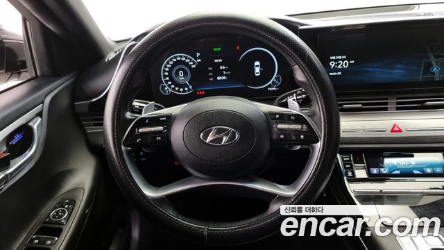 Hyundai Grandeur (IG) 3.0 LPi (Taxi) Deluxe VIP Pack 2021 — фото 13