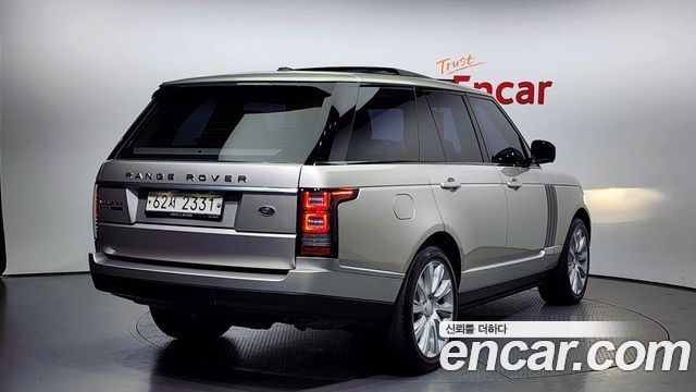 Land Rover Range Rover (IV) 4.4 SDV8 Vogue SE DIESEL 2016 — фото 2