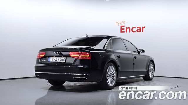 Audi A8 6.3 FSI Quattro LWB D4 2012 — фото 2