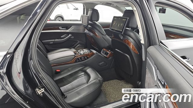 Audi A8 6.3 FSI Quattro LWB D4 2012 — фото 12