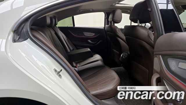 Mercedes-Benz CLS-Class (C257) CLS300d AMG Line 2020 — фото 12