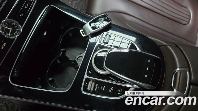 Mercedes-Benz CLS-Class (C257) CLS300d AMG Line 2020 — фото 16
