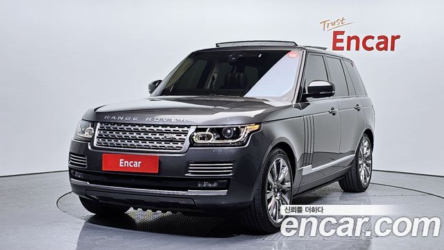 Land Rover Range Rover (IV) 4.4 SDV8 Vogue SE DIESEL 2017 — фото 1