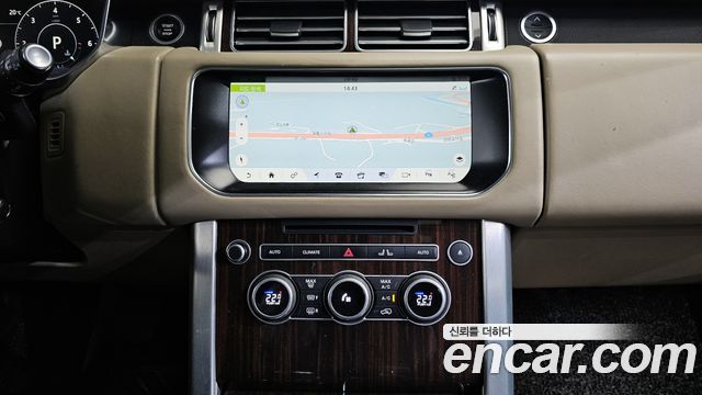 Land Rover Range Rover (IV) 4.4 SDV8 Vogue SE DIESEL 2017 — фото 14
