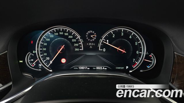 BMW 7 Series (G11) 750Li xDrive 2017 — фото 8