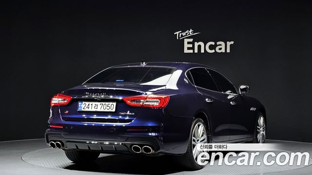 Maserati Quattroporte S Q4 3.0 V6 Gransport 2017 — фото 2