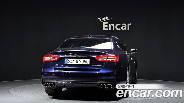 Maserati Quattroporte S Q4 3.0 V6 Gransport 2017 — фото 4