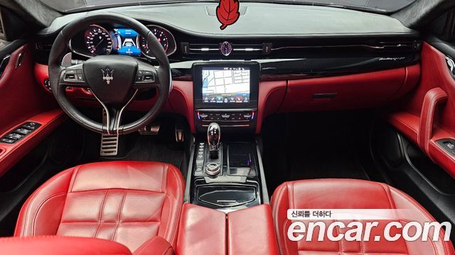 Maserati Quattroporte S Q4 3.0 V6 Gransport 2017 — фото 7
