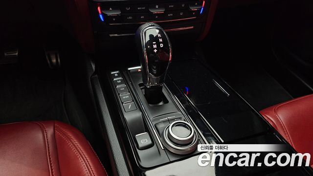 Maserati Quattroporte S Q4 3.0 V6 Gransport 2017 — фото 9