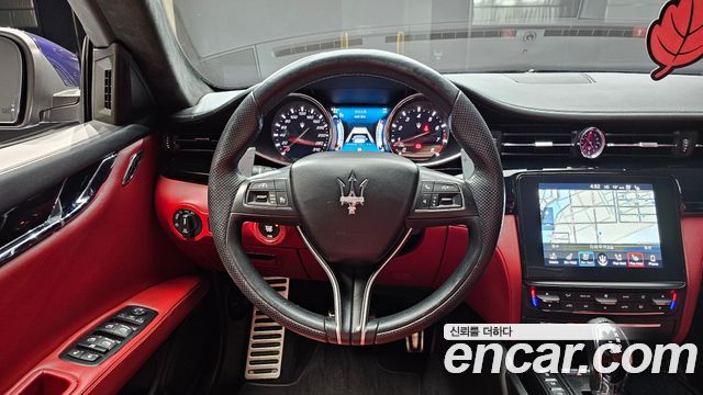 Maserati Quattroporte S Q4 3.0 V6 Gransport 2017 — фото 13