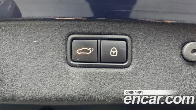 Genesis G70 3.3T Sport AWD Prestige 2019 — фото 20