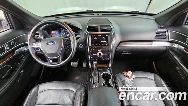 Ford Explorer 2.3 Limited 4WD 5th 2017 — фото 7