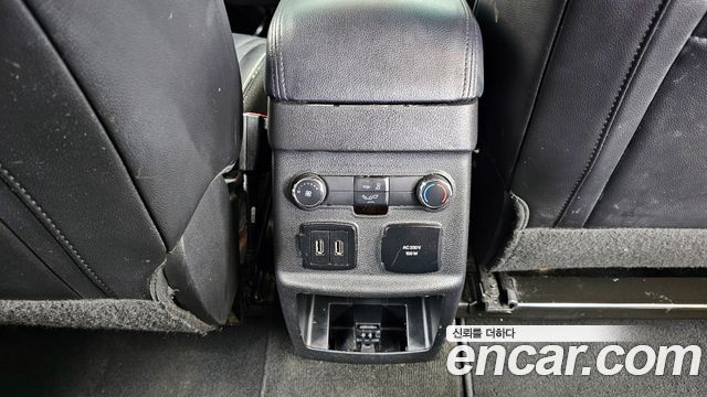 Ford Explorer 2.3 Limited 4WD 5th 2017 — фото 22