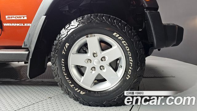 Jeep Wrangler (JK) 3.6 Sport 2Door 2014 — фото 5