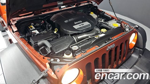 Jeep Wrangler (JK) 3.6 Sport 2Door 2014 — фото 6