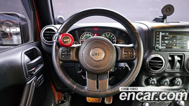 Jeep Wrangler (JK) 3.6 Sport 2Door 2014 — фото 12