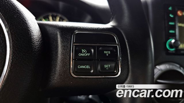 Jeep Wrangler (JK) 3.6 Sport 2Door 2014 — фото 15