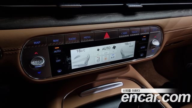 Genesis G90 (RS4) Gasoline 3.5 Turbo 2WD 2023 — фото 16