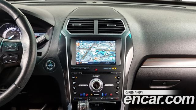 Ford Explorer 2.3 Limited 4WD 5th 2017 — фото 14