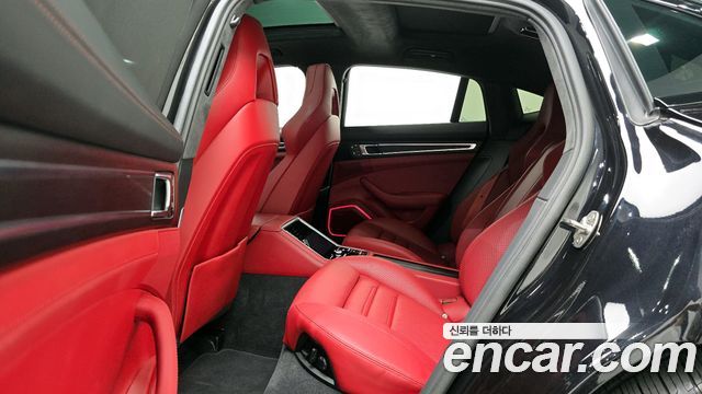 Porsche Panamera (971) 4.0 GTS 2023 — фото 16