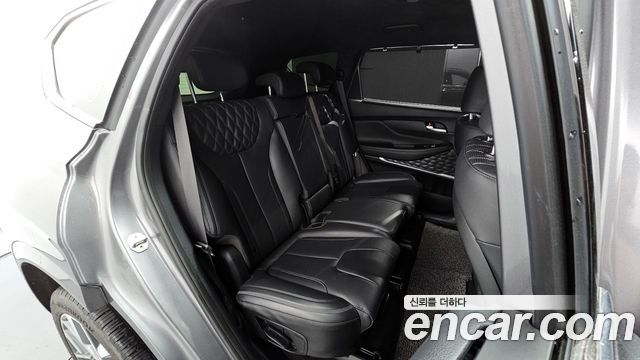 Hyundai Santa Fe Diesel 2.2 2WD Calligraphy 2021 — фото 12