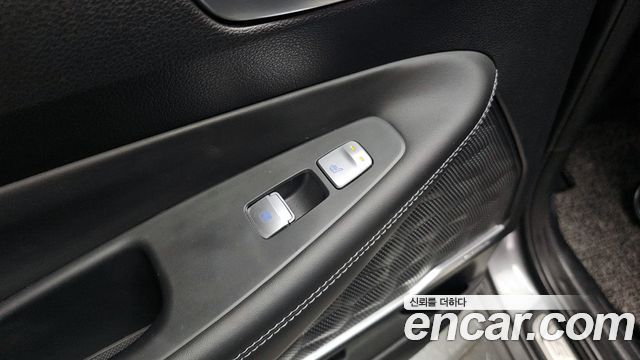 Hyundai Santa Fe Diesel 2.2 2WD Calligraphy 2021 — фото 17