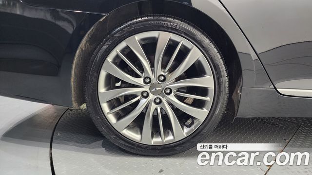 Genesis G80 3.3 GDI AWD Premium Luxury 2017 — фото 5