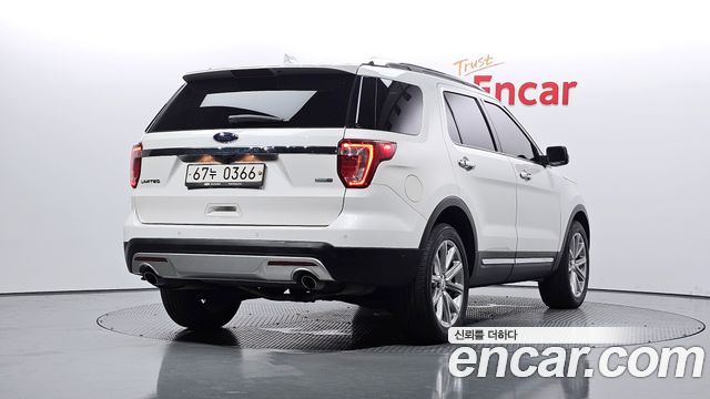 Ford Explorer 2.3 Limited 4WD 5th 2017 — фото 2