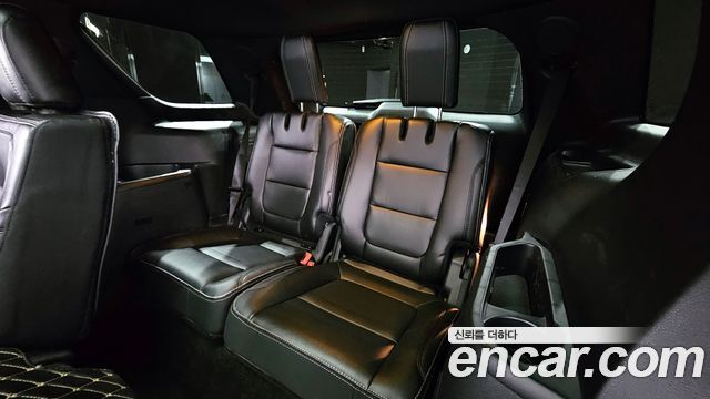 Ford Explorer 2.3 Limited 4WD 5th 2017 — фото 13
