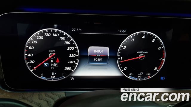 Mercedes-Benz E-Class (W213) E300 4MATIC Exclusive 2019 — фото 8
