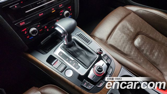 Audi A4 35 TDI Quattro Comfort Edition B8 2015 — фото 9
