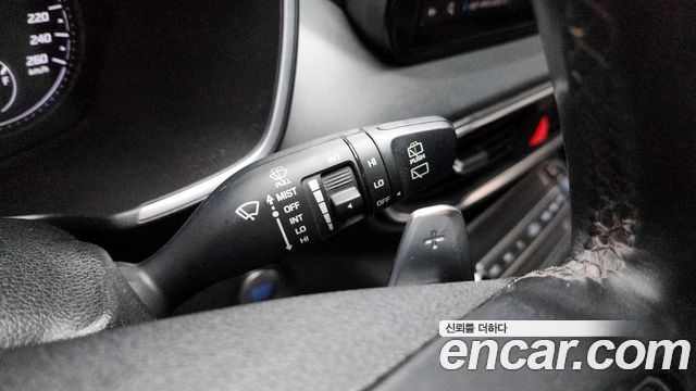 Hyundai Santa Fe Diesel 2.2 2WD Premium Choice 2021 — фото 18