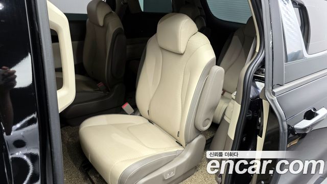 Kia Carnival (IV) Gasoline 9-Seater Noblesse 2021 — фото 11