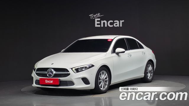 Mercedes-Benz A-Class (W177) A220 Sedan 2020 — фото 1