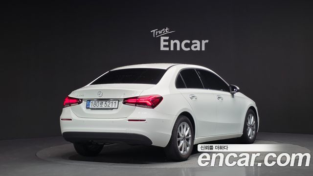 Mercedes-Benz A-Class (W177) A220 Sedan 2020 — фото 2