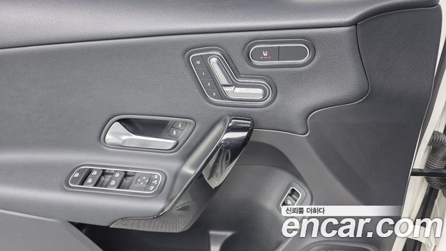 Mercedes-Benz A-Class (W177) A220 Sedan 2020 — фото 12