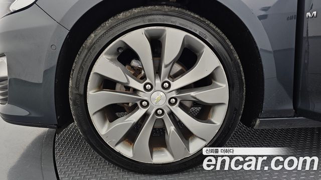 Chevrolet Malibu 2.0 Turbo Premier Special 2019 — фото 5