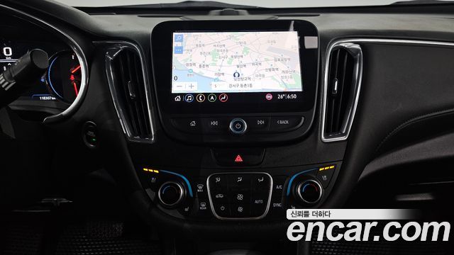 Chevrolet Malibu 2.0 Turbo Premier Special 2019 — фото 14