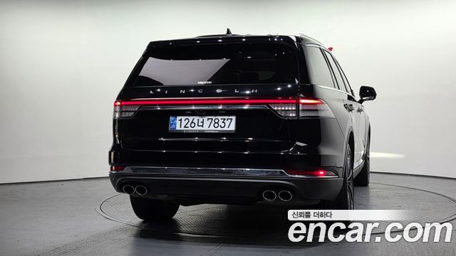 Lincoln Aviator (II) 3.0 Reserve  AWD 2020 — фото 4