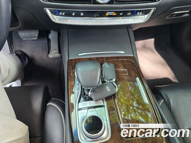Kia K9 3.8 GDI AWD Grand Platinum 2021 — фото 16