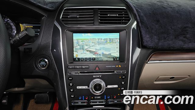 Ford Explorer 2.3 Limited 4WD 5th 2018 — фото 17