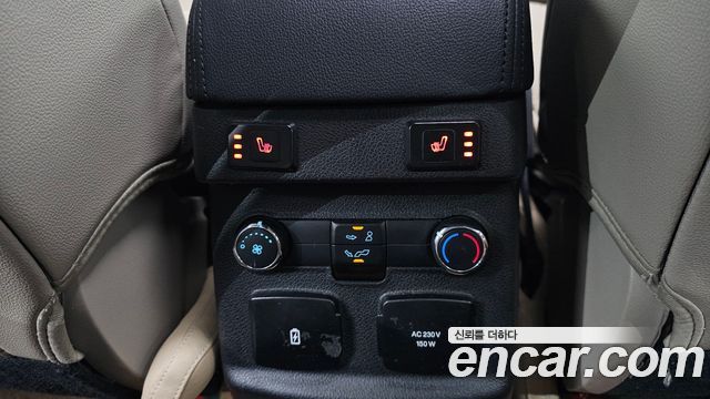 Ford Explorer 2.3 Limited 4WD 5th 2018 — фото 21
