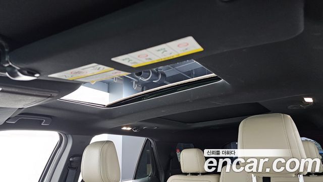 Ford Explorer 2.3 Limited 4WD 5th 2018 — фото 22
