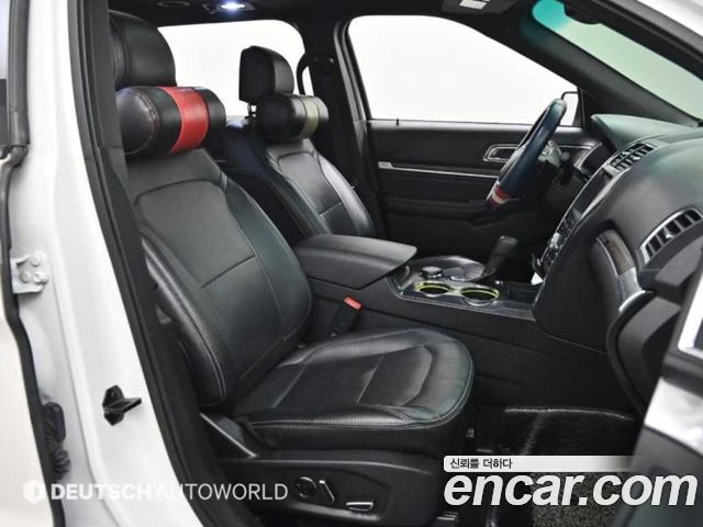 Ford Explorer 2.3 Limited 4WD 5th 2016 — фото 10