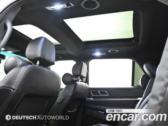 Ford Explorer 2.3 Limited 4WD 5th 2016 — фото 23