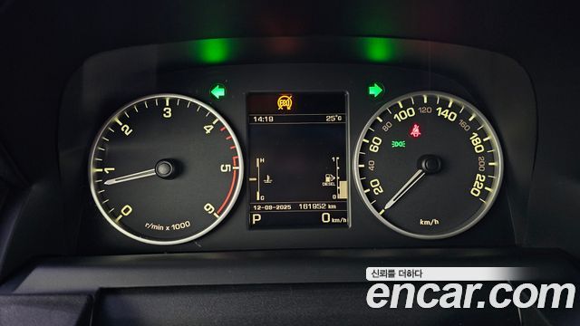 Land Rover Discovery 4 3.0 SDV6 HSE 2015 — фото 8