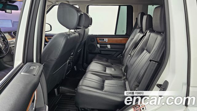Land Rover Discovery 4 3.0 SDV6 HSE 2015 — фото 13