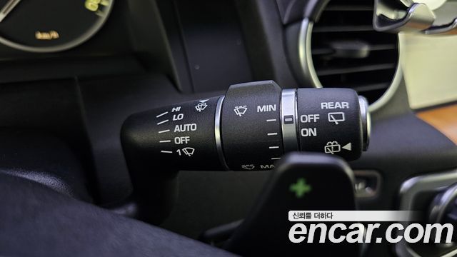 Land Rover Discovery 4 3.0 SDV6 HSE 2015 — фото 18