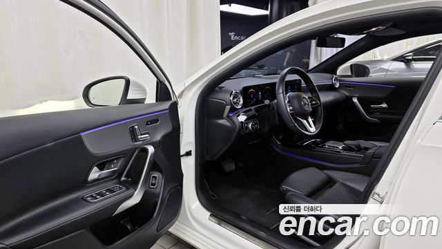 Mercedes-Benz A-Class (W177) A220 Sedan 2020 — фото 10